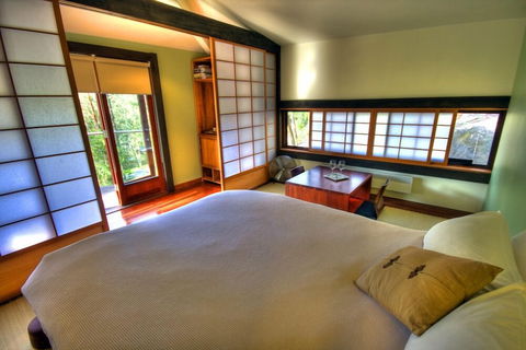 Qdos Arts - Kempsey Accommodation 1