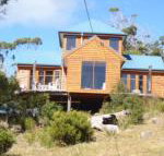 The Tree House - Kempsey Accommodation