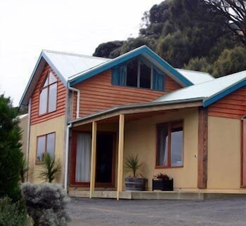 Eastern Reef Cottages - Kempsey Accommodation 1