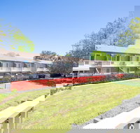 Summer East Serviced Apartments - Kempsey Accommodation