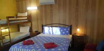 Summer's Rest Units - Kempsey Accommodation 2