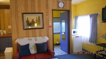 Summer's Rest Units - Kempsey Accommodation 5