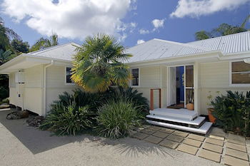 A PERFECT STAY - Abode At Byron - Kempsey Accommodation 1