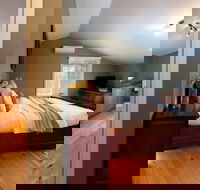 Finlie - Kempsey Accommodation