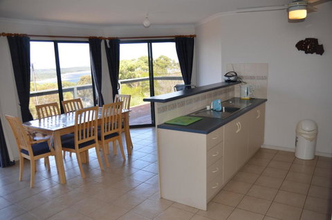 Horizon Lodge - Kempsey Accommodation 2