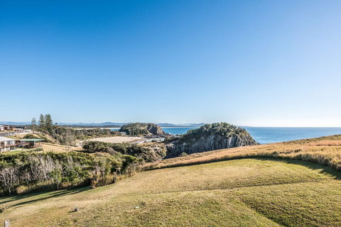 A PERFECT STAY - A Frame - Kempsey Accommodation 5