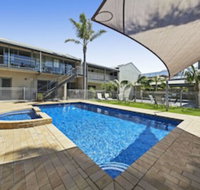 Moonlight Bay Apartments