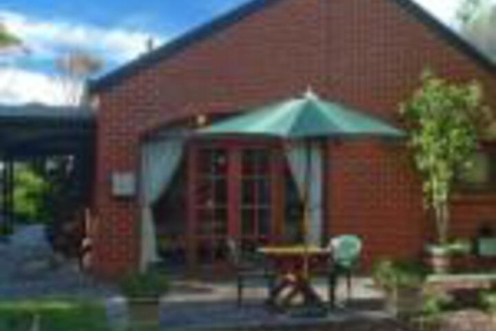 Fleurieu Peninsula SA Kempsey Accommodation