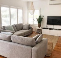 The Seaside Beachhouse Mollymook - Kempsey Accommodation