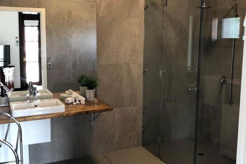 Fairway Manor Accommodation - Kempsey Accommodation 4