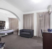 Monte Pio Hotel  Conference Centre - Kempsey Accommodation
