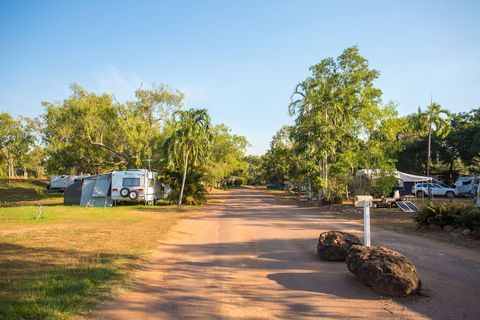 AAOK Lakes Resort & Caravan Park - Kempsey Accommodation 0