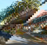 Tuileries - Kempsey Accommodation