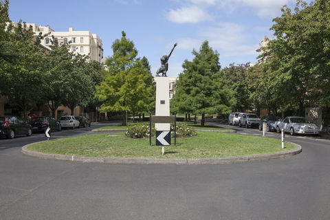 BOUTIQUE STAYS - Wellington Mews - Kempsey Accommodation 0