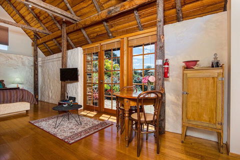Wagners Cottages - Kempsey Accommodation 7