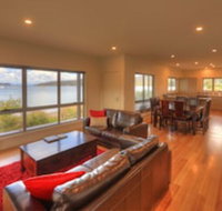 Fairwinds - Essentially Tas - Kempsey Accommodation