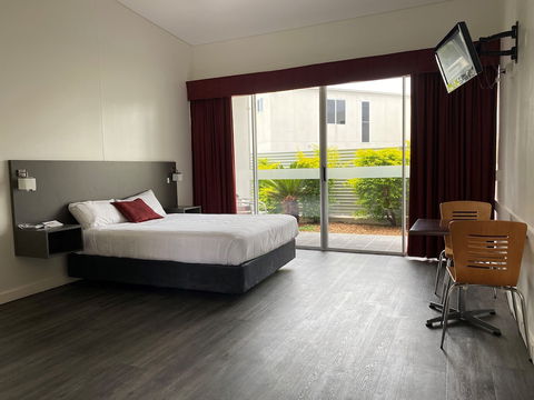 Country Roads Motor Inn Dysart - Kempsey Accommodation 6