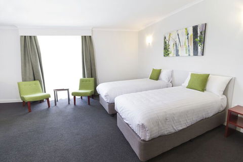 Abode Narrabundah - Kempsey Accommodation 7