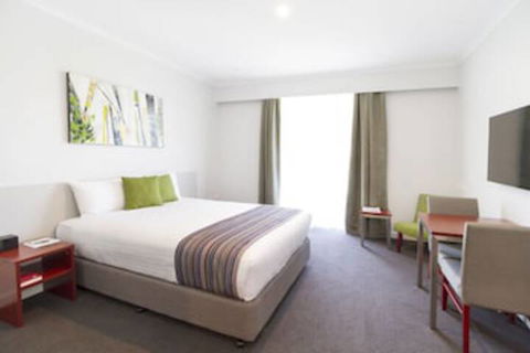 Abode Narrabundah - Kempsey Accommodation 0