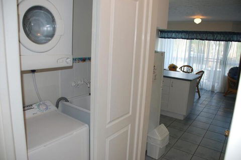 Jade Waters Holiday Apartments - Kempsey Accommodation 2