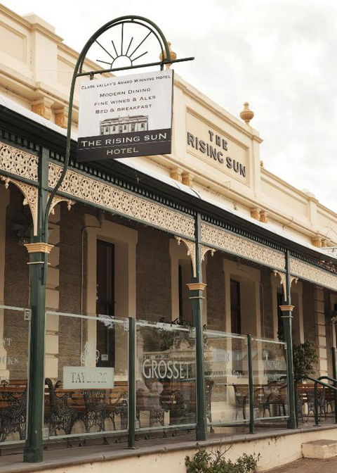 The Rising Sun Hotel - Kempsey Accommodation 1