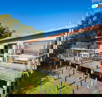 The Love Shack - Kempsey Accommodation