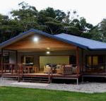 Coconut Beach House - Kempsey Accommodation