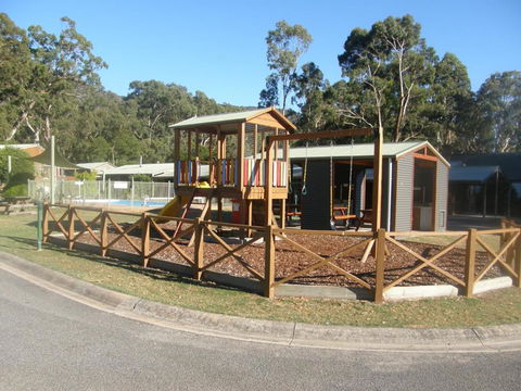 Halls Gap Log Cabins - Kempsey Accommodation 6
