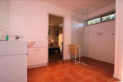 Suntrap Cove Bicheno - Kempsey Accommodation 5