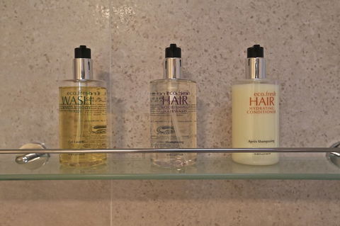 One Paddock Currency Creek Winery Villas - Kempsey Accommodation 4