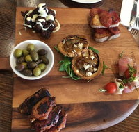 The Office WIne Bar  Lounge - Kempsey Accommodation