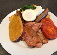 Grinders Cafe - Kempsey Accommodation