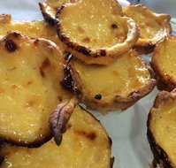 The Modern Grocer - Kempsey Accommodation