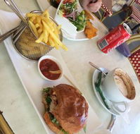 Supreme Bar and Restaurant - Kempsey Accommodation