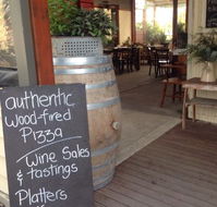 Whispering hills vineyard - Kempsey Accommodation