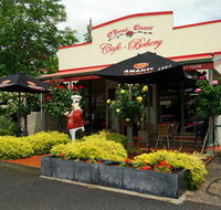 O'Hara's  Clunes Cafe- Bakery - Kempsey Accommodation