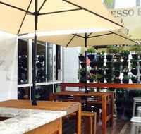 Behind The Grind - Kempsey Accommodation