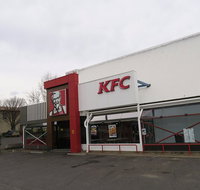 KFC COOMA - Kempsey Accommodation