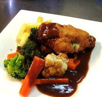 Globe Hotel Restaurant - Kempsey Accommodation