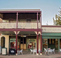 Molong Bakery cafe - Kempsey Accommodation