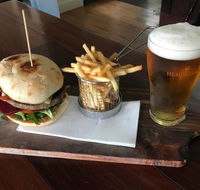 The White Hart Hotel - Kempsey Accommodation