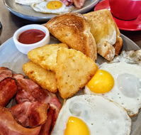 Caph's Restaurant  Cafe Bar - Kempsey Accommodation