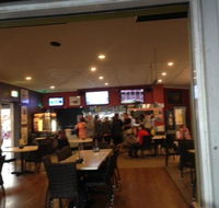 The Shaws Bay Hotel - Kempsey Accommodation