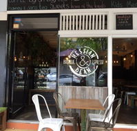 Hessian  Bean - Kempsey Accommodation