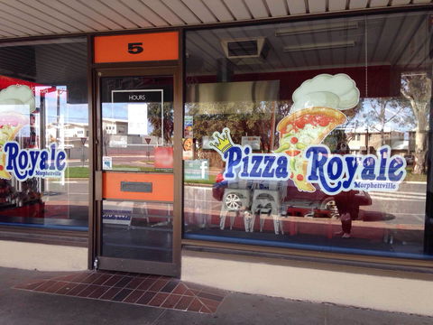 Pizza Royale - Kempsey Accommodation 0