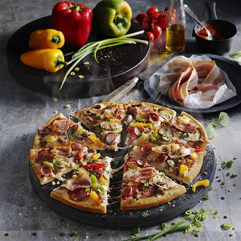 Domino's - Kempsey Accommodation 0