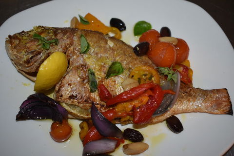 L'Artigiano Ristorante Italiano - Kempsey Accommodation 0