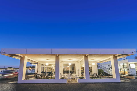 The Peacock Room And Bela Vista Bar - Kempsey Accommodation 1
