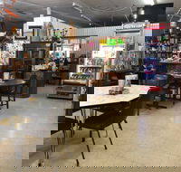 Wallaroo Treasures and Treats Cafe - Kempsey Accommodation