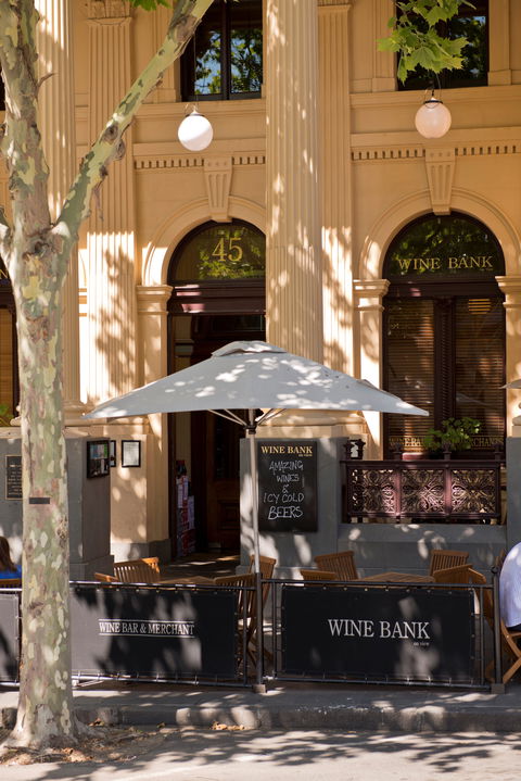 Wine Bank On View - Kempsey Accommodation 2